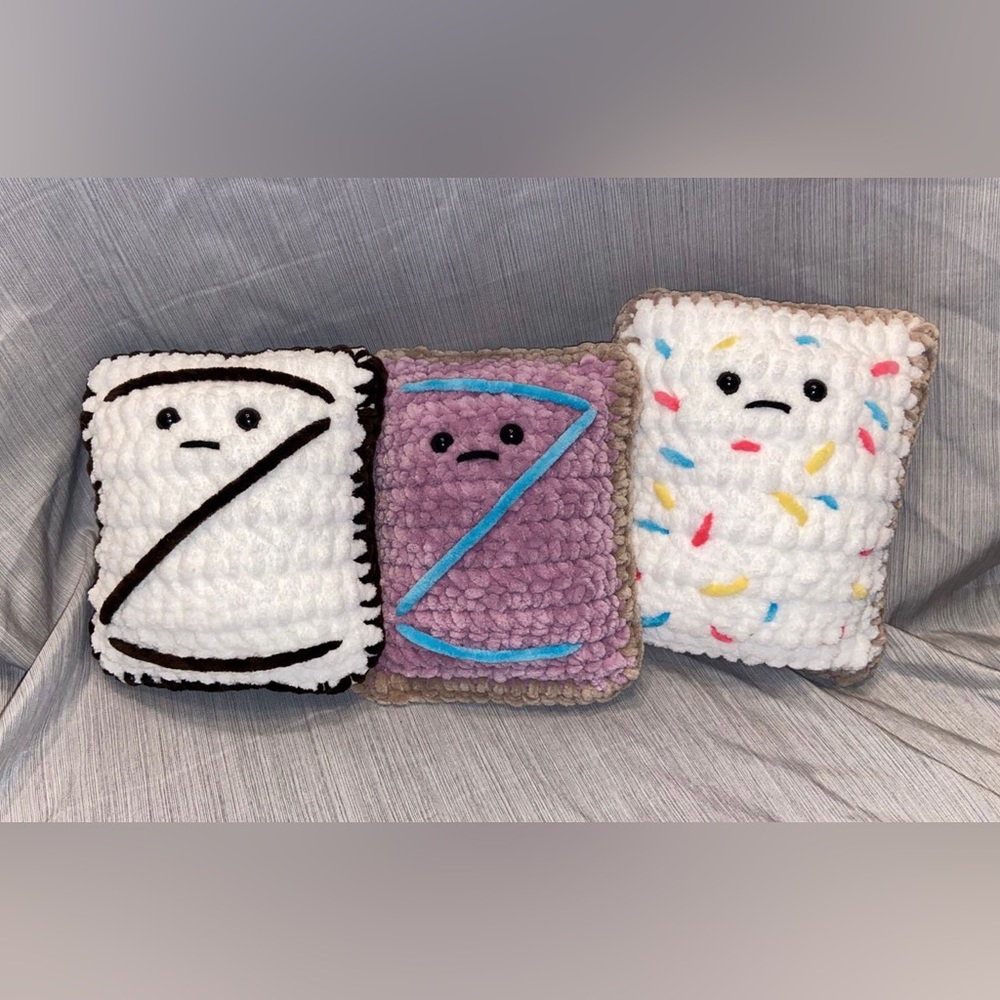 Crochet pop tart
